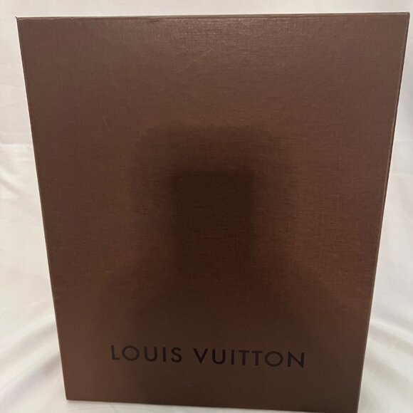 Louis Vuitton Alma Amarante - Picture 1 of 10